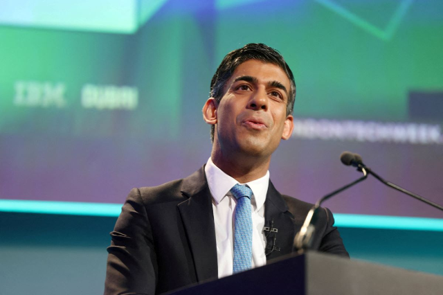 British Prime Minister Rishi Sunak attends the London Tech Week at the Queen Elizabeth II Centre in London, Britain June 12, 2023. Ian Vogler/Pool via REUTERS