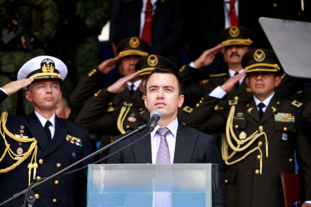 Ecuador's President Daniel Noboa gestures at a ceremony to deliver equipment to the National Police, amid the ongoing wave of violence around the nation, in Quito, Ecuador, January 22, 2024. REUTERS/Karen Toro